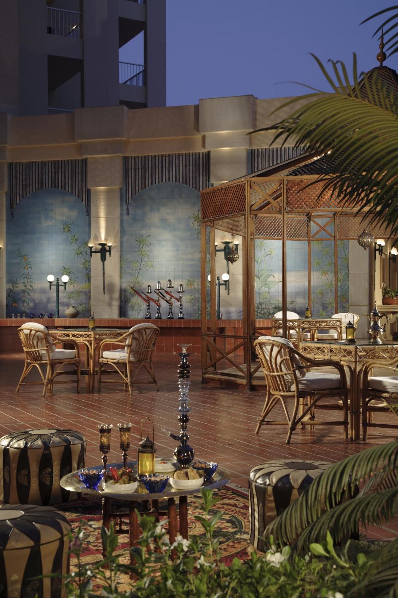 ハルガダ スイート＆アパートメント サービスト バイ マリオット フルガダ エクステリア 写真 The restaurant